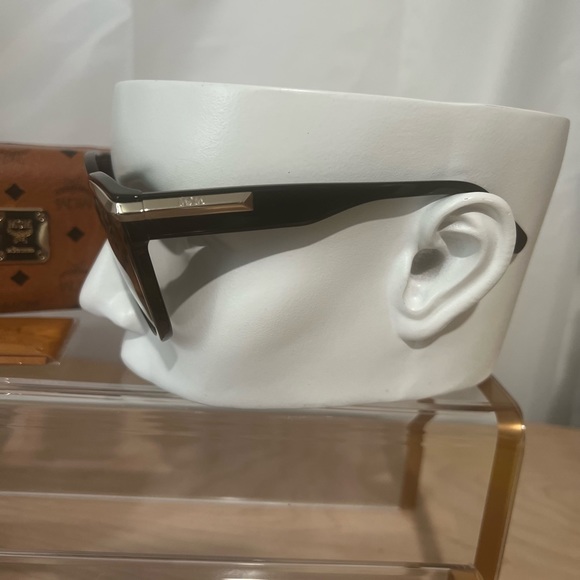 MCM 55mm new Cat Eye Sunglasses Black with silver 🕶 - Picture 2 of 6